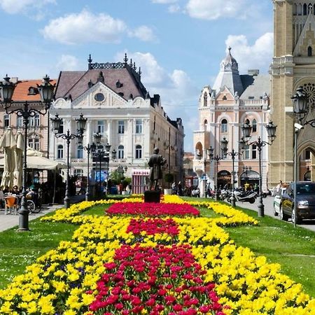 Family Top Rooms Bela Lada Sobe Novi Sad Exteriér fotografie